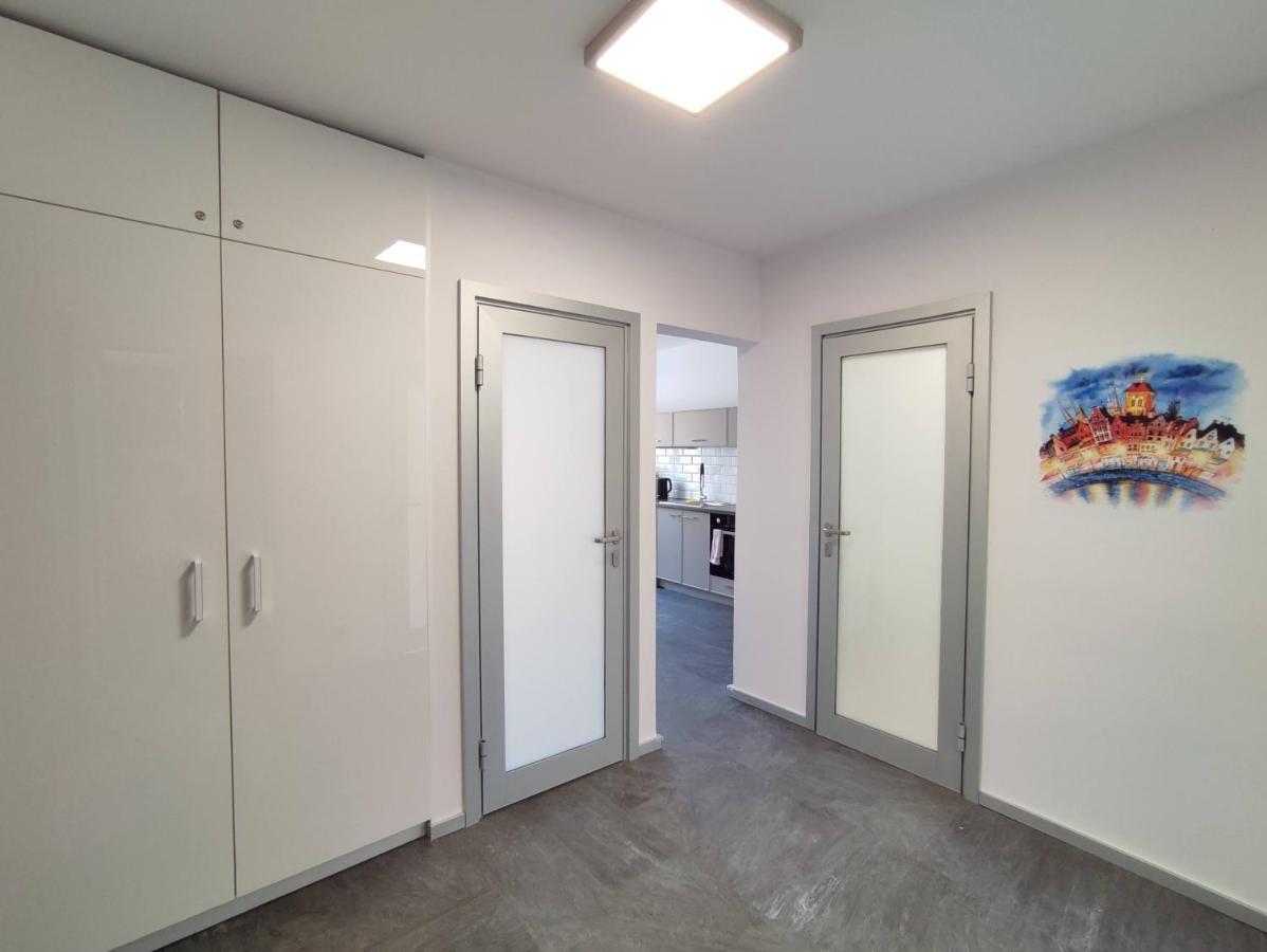 Apartament Przy Parku Srodmiescie กดัญสก์ ภายนอก รูปภาพ